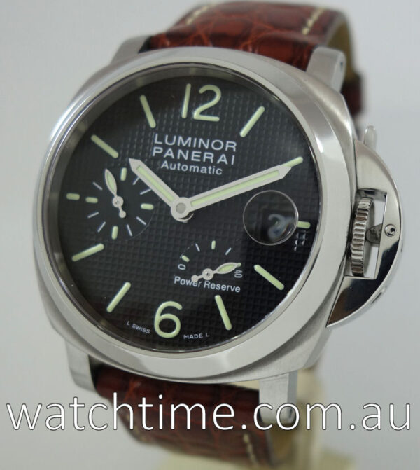 Panerai Luminor 40 Power Reserve PAM 241 - Watchtime.com.au