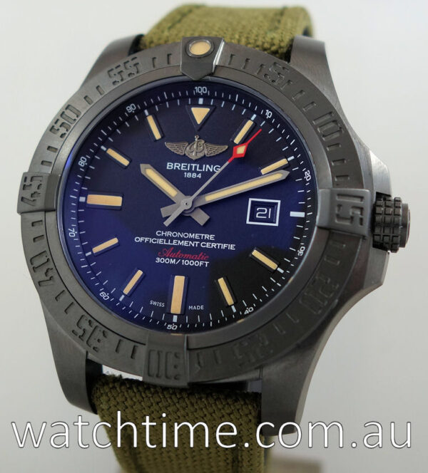 Breitling Avenger Blackbird V1731010 Black Titanium