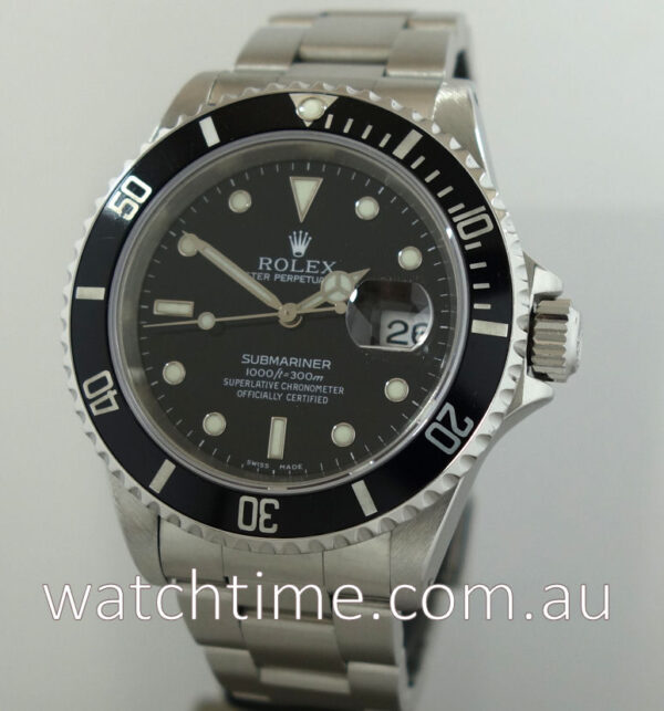 Rolex Submariner Date 16610  Box & Papers