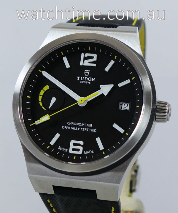 Tudor North Flag 90210N