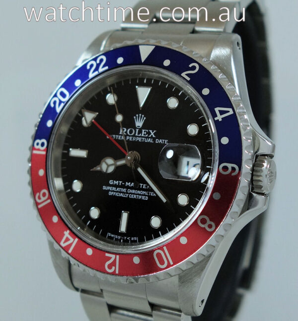 ROLEX GMT MASTER II  "Pepsi"  16700  Box & Papers