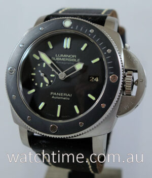 Panerai Luminor Submersible 1950 Titanio  PAM389
