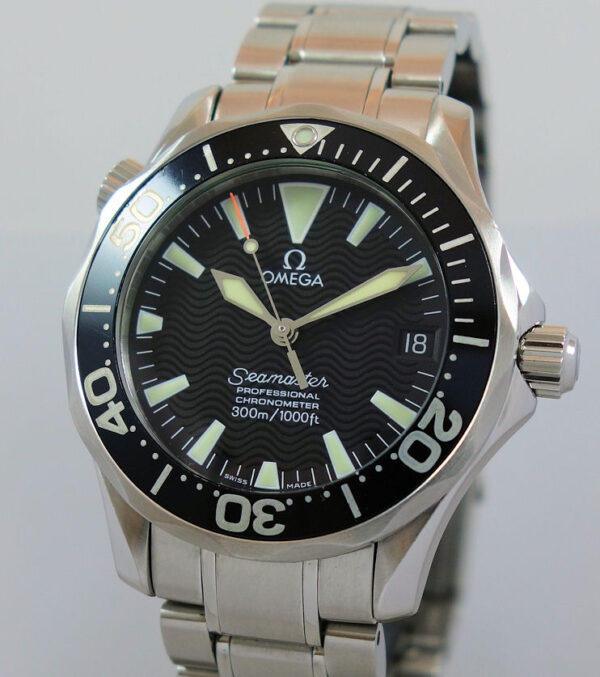 Omega Seamaster 300m Black-dial, Midsize Automatic 2252.50.00