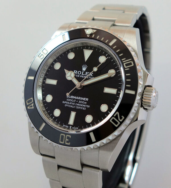 Rolex Submariner 124060  Ceramic NON-DATE  41mm Box & Card 2021
