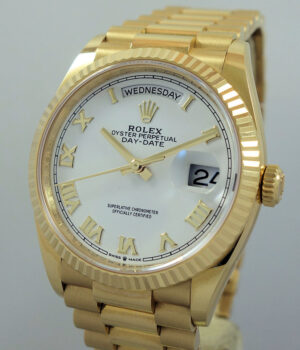 Rolex Day-Date 36 Yellow-Gold 128238 White Roman Dial Dec 2021