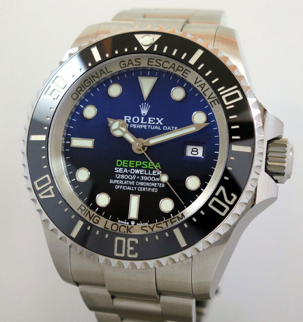 Rolex DEEPSEA SeaDweller 126660 James Cameron 2021 Box & Card