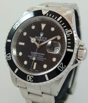 Rolex Submariner Date 16610  Box   Papers 1999