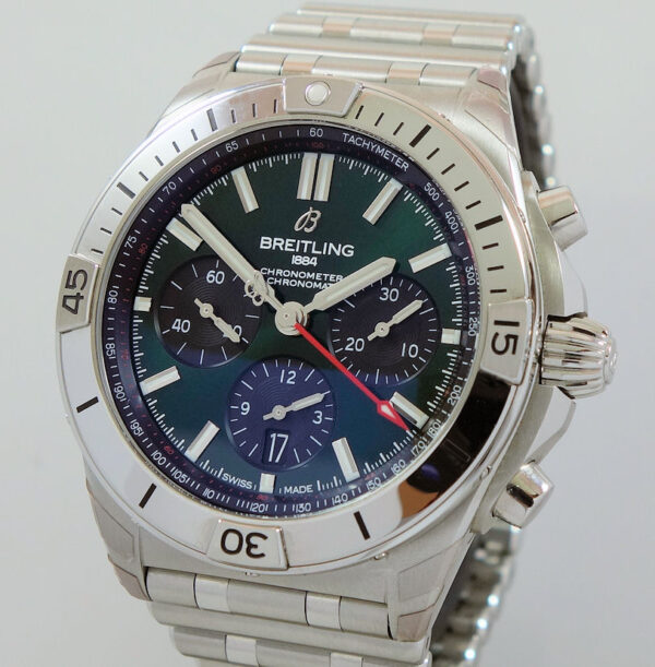 Breitling Chronomat B01 42mm Green Bentley dial, Roleaux Bracelet  Aug 2020 AB01343A1L1A1