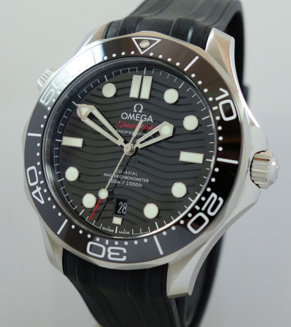 Omega Seamaster Diver 300M 42mm 210.32.42.20.01.001 B&P 2021