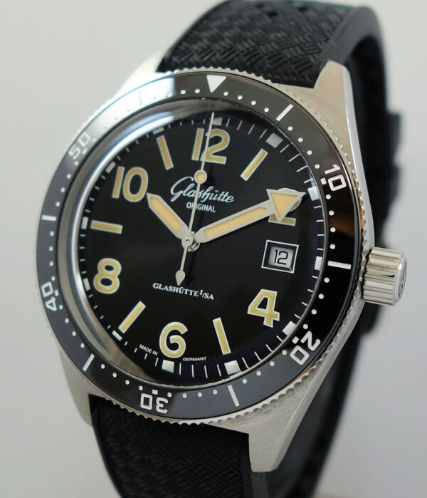 Glashutte Original SeaQ Automatic Diver 1-39-11-06-80-06  39.5mm As New!!
