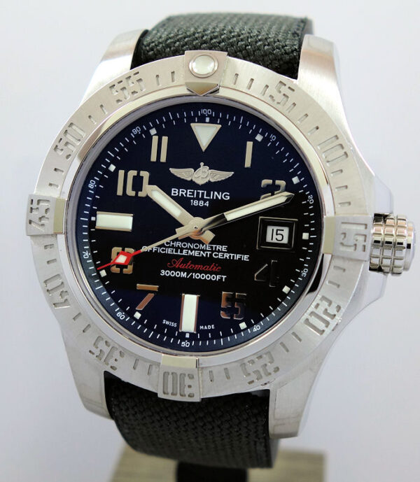 Breitling Avenger II Seawolf A17331101B1W1