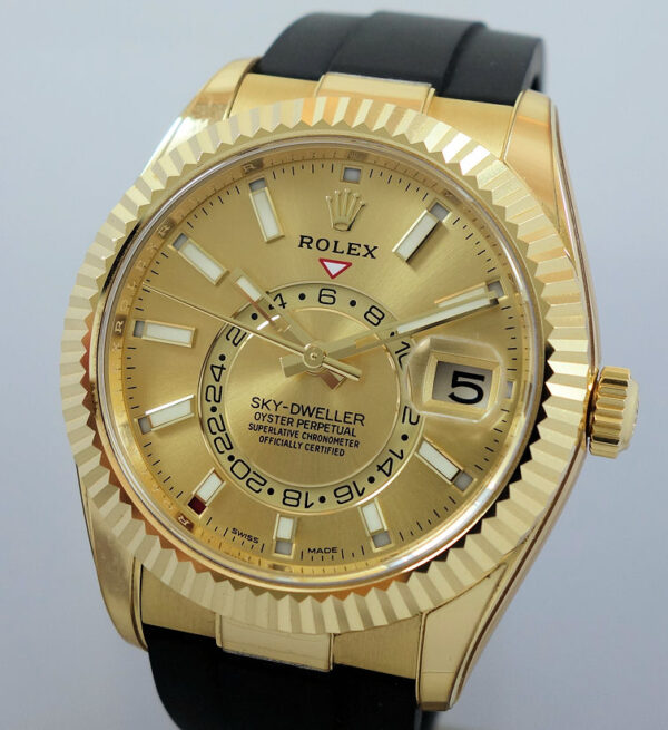 Rolex Sky-Dweller Yellow Gold Oysterflex 326238 Box & Card. Aug 2021