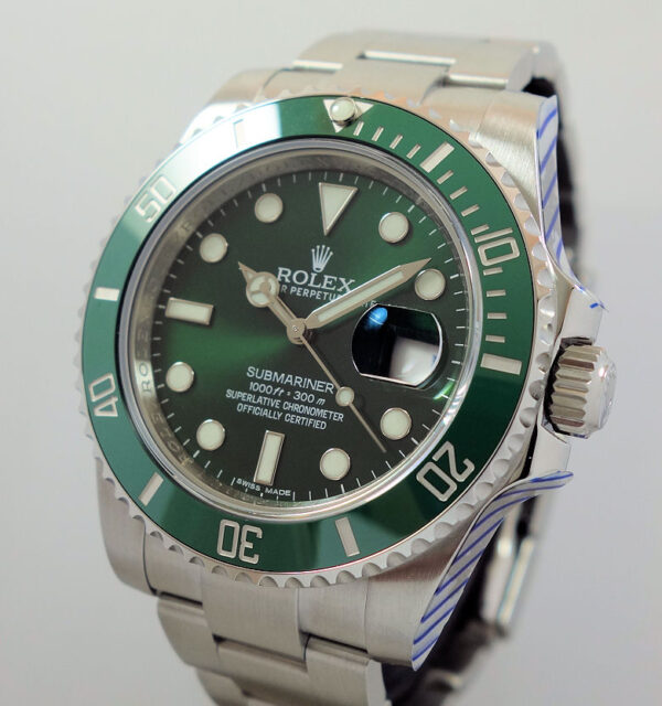 Rolex Submariner 116610LV  GREEN HULK Box & Service Card 2022