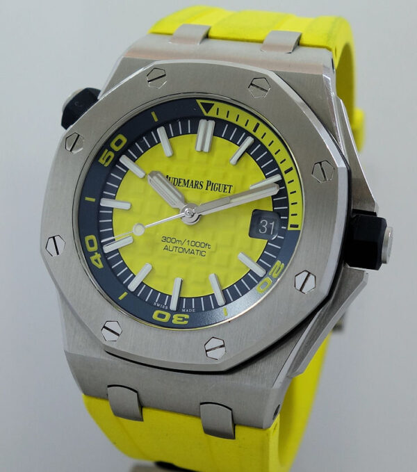 Audemars Piguet Royal Oak Offshore Diver 15710ST.OO.A051CA.01