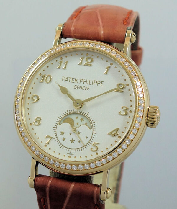 Patek Philippe 7121J-001 18k & Diamonds, Moonphase 2021 Box & Papers