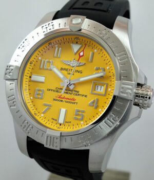 BREITLING Avenger II Seawolf A1733110  Yellow-dial