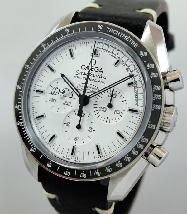 Omega Speedmaster Apollo 13 Silver Snoopy Award  45th Anniversary 311.32.42.30.04.003