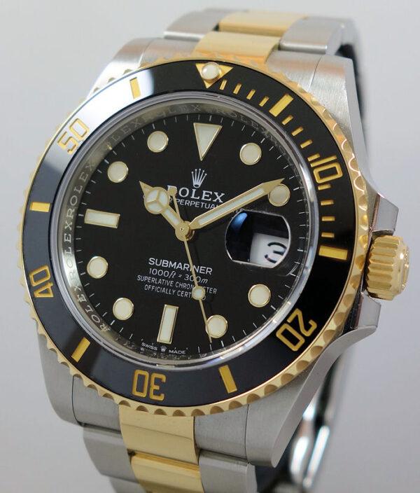 Rolex Submariner Gold & Steel 126613LN 41mm 2023 Box & Card