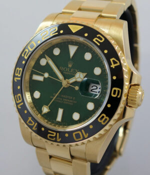 Rolex GMT 116718LN GREEN Dial 18k Gold  Box   Card