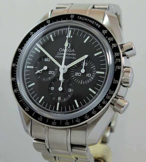 Omega Speedmaster MOONWATCH  Sapphire Crystal  311.30.42.30.01.006