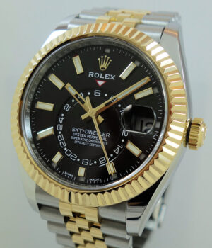 Rolex Sky-Dweller 18k   Steel 326933 Black Dial Box   Card 2021