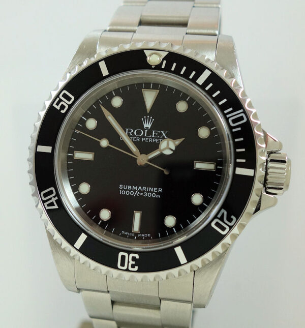 Rolex Submariner Non-Date 2 Lines 14060M Box & Papers 2000 Mint!!