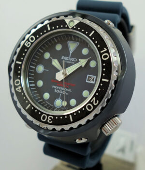 SEIKO PROSPEX Sea 1000m "1975 DIVER" 55th Anniversary Limited Edition SLA041