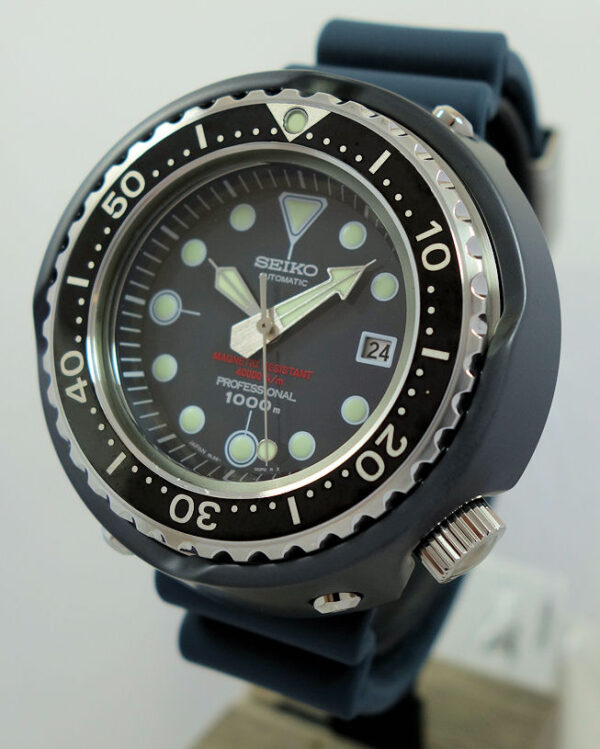 SEIKO PROSPEX Sea 1000m "1975 DIVER" 55th Anniversary Limited Edition SLA041