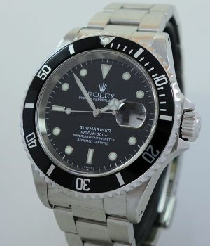 Rolex Submariner Date 16610   Box   Papers 1998