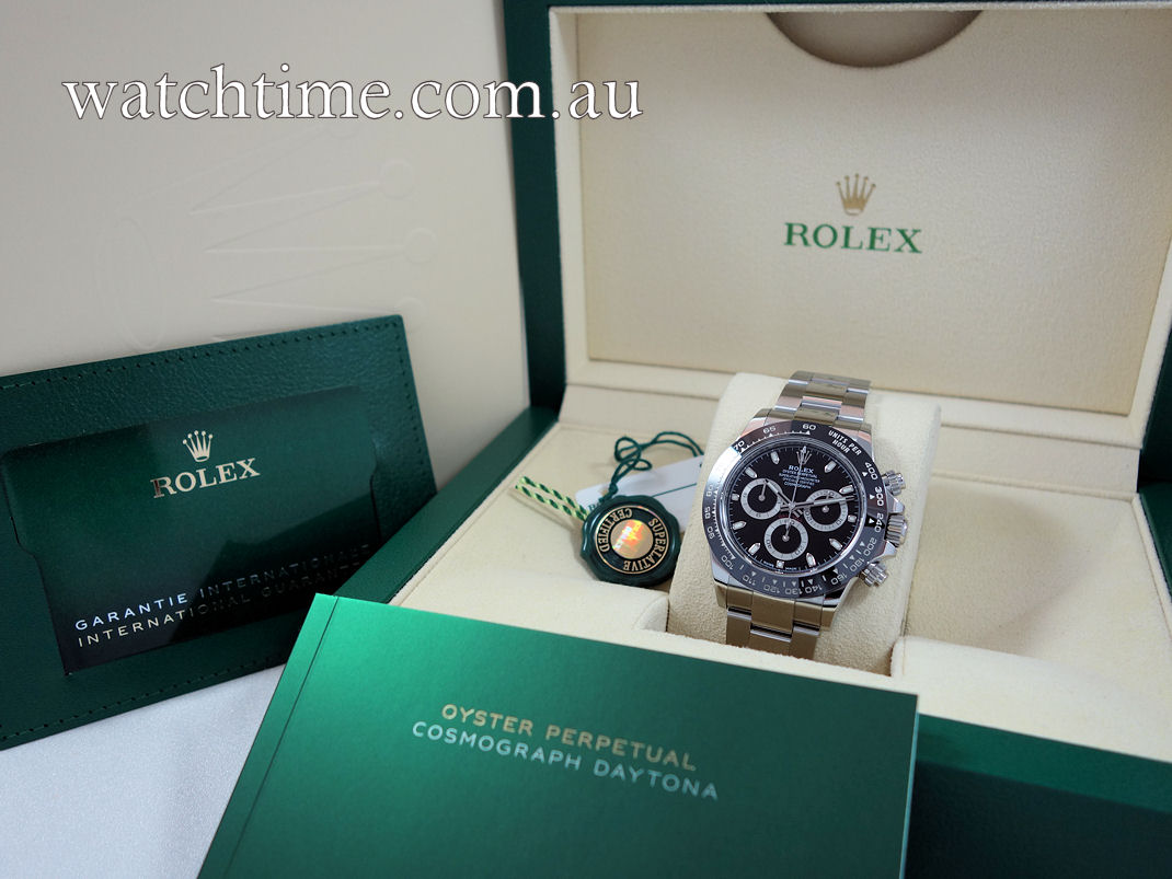 DSC08014 ROLEX DAYTONA 116500LN Black-Dial Box & Card JUNE 2021