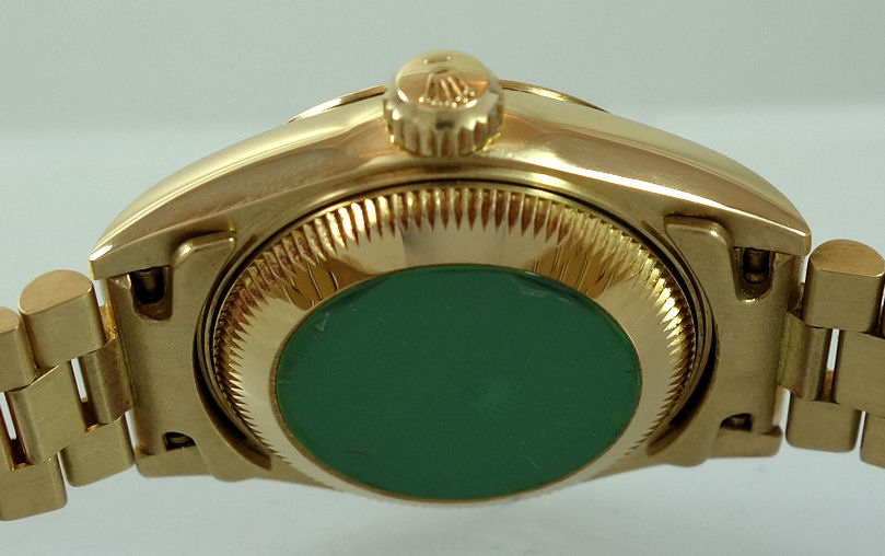 DSC08719 Rolex Lady-Datejust 18k Yellow Gold 69178 Box & Papers *As New*