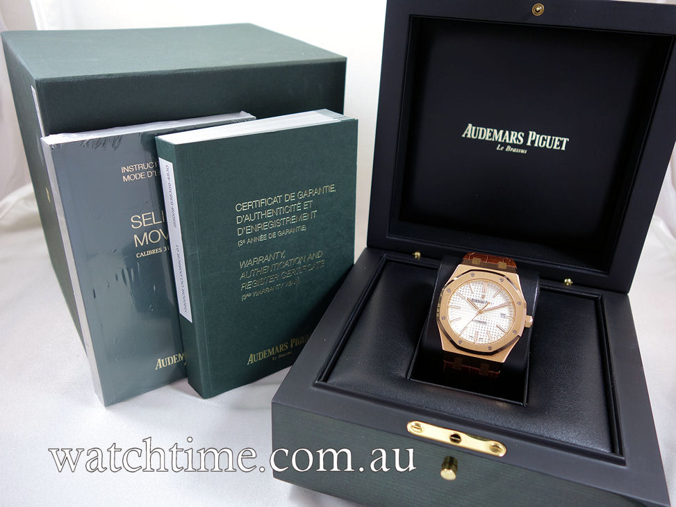 DSC08740 Audemars Piguet Royal Oak 18k Rose-Gold 41mm Silver-Dial Leather 15400OR
