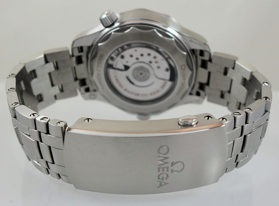 DSC09441 Omega Seamaster Diver 300M 42mm 210.30.42.20.01001 May 2024 Box & Cards