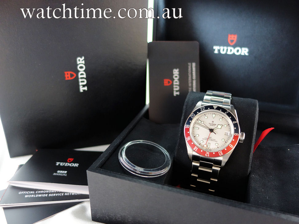 DSC09553 TUDOR Pepsi BLACK BAY GMT M79830RB As New!