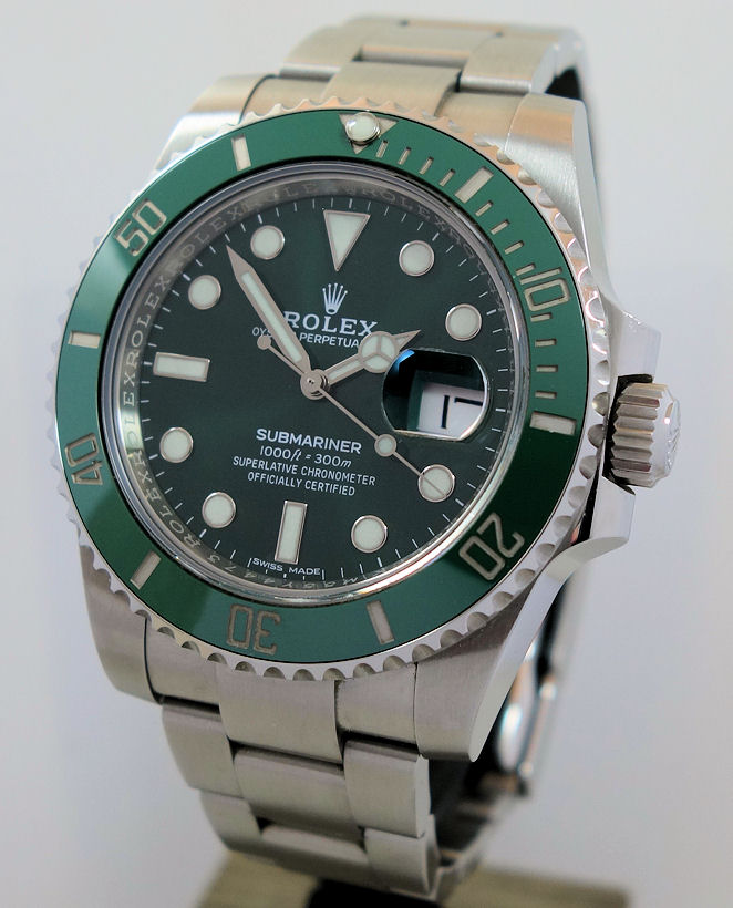 DSC09619 Rolex Submariner HULK 116610LV Box & Books !!! Mint !!!
