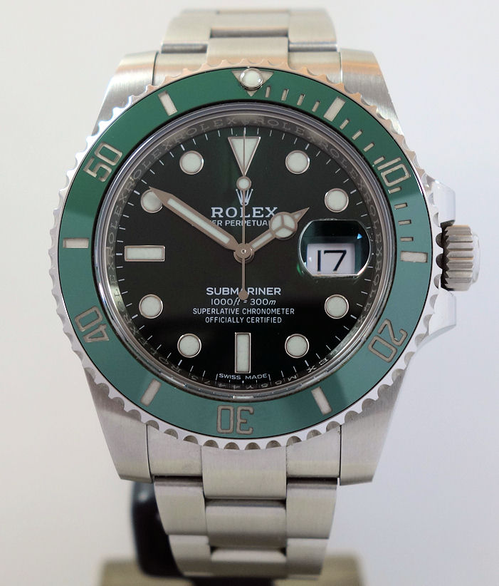 DSC09620 Rolex Submariner HULK 116610LV Box & Books !!! Mint !!!