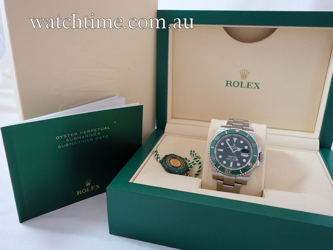 DSC09634 Rolex Submariner HULK 116610LV Box & Books !!! Mint !!!