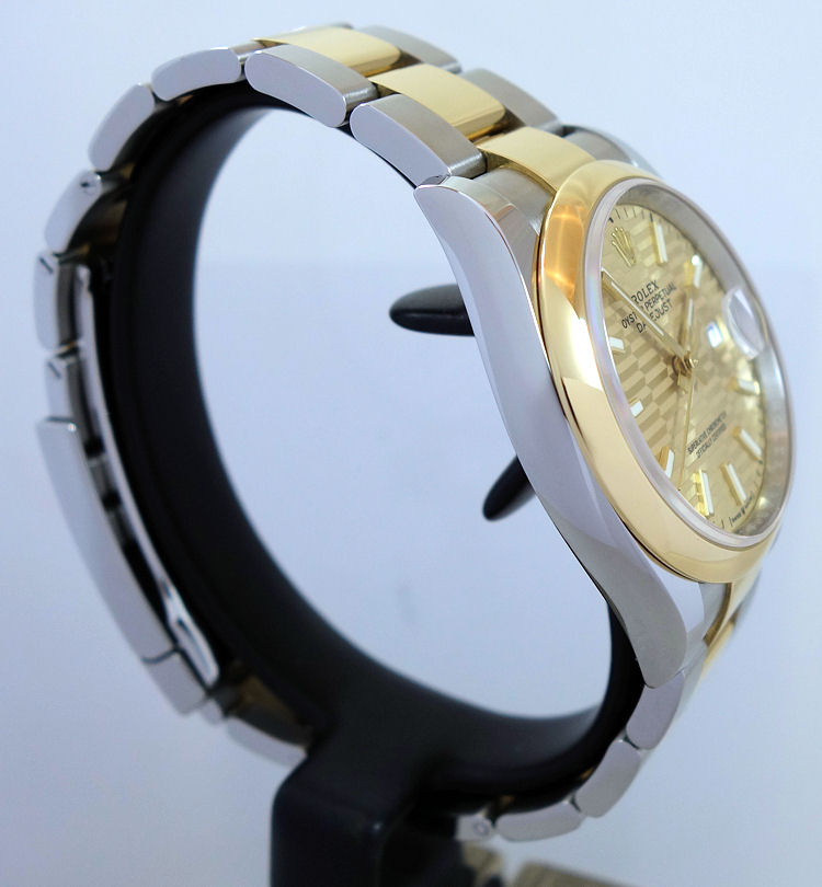 DSC09694 Rolex Datejust 36 Steel & 18k Yellow-Gold, 126203 Motif Dial 2023 Box & Card.