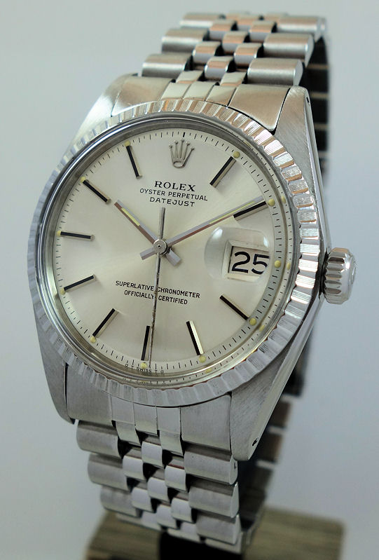 DSC09758 Rolex 1603 Datejust 36mm Steel with Engine-turned Bezel & Silver dial c 1978