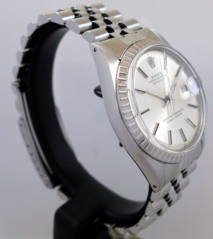 DSC09763 Rolex 1603 Datejust 36mm Steel with Engine-turned Bezel & Silver dial c 1978