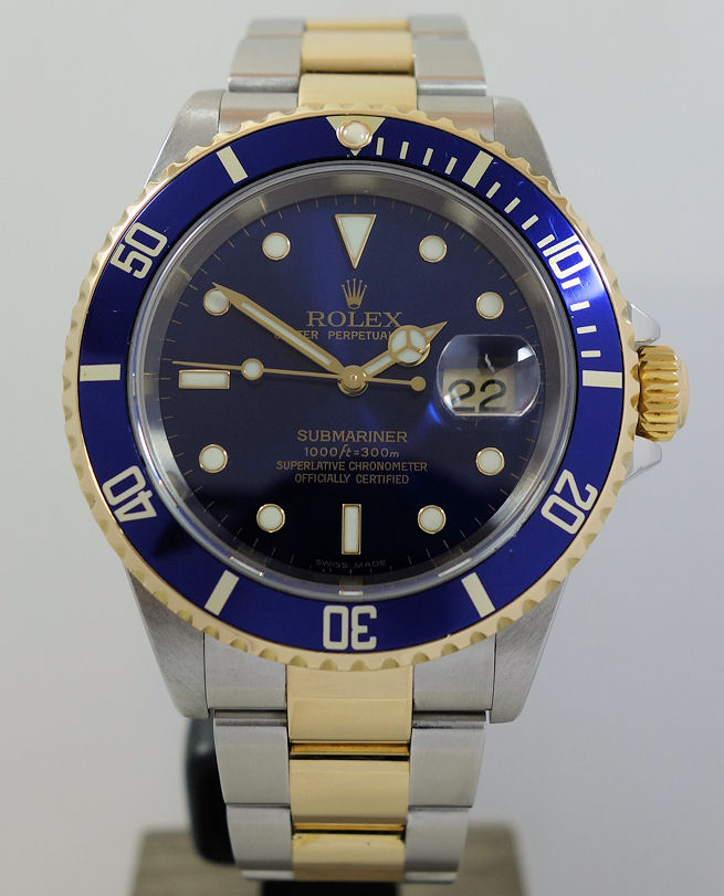 DSC00572 Rolex Submariner Date 18k & Steel, Blue dial 16613