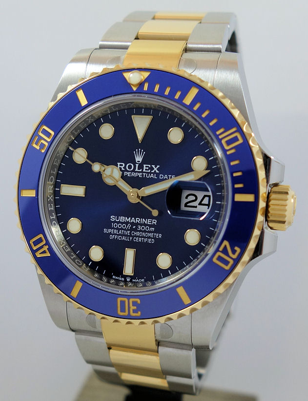 DSC00691 Rolex Submariner 126613LB Gold & Steel Blue Dial 41mm Box & Card