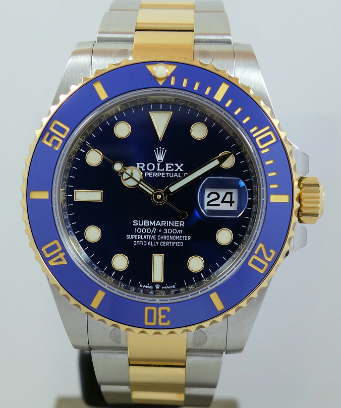 DSC00694 Rolex Submariner 126613LB Gold & Steel Blue Dial 41mm Box & Card