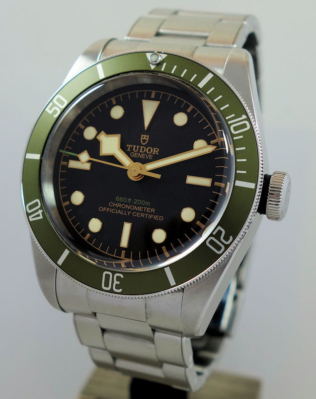 DSC00715 Tudor Black Bay "HARRODS" Green Bezel 79230G Box & Card 2020
