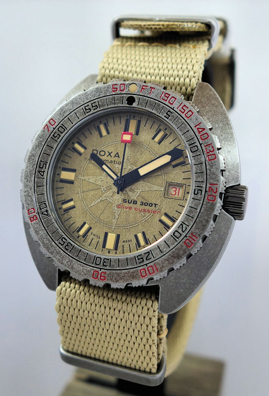 DSC00732 DOXA Sub 300T Clive Cussler Automatic 42mm 840.80.031.15