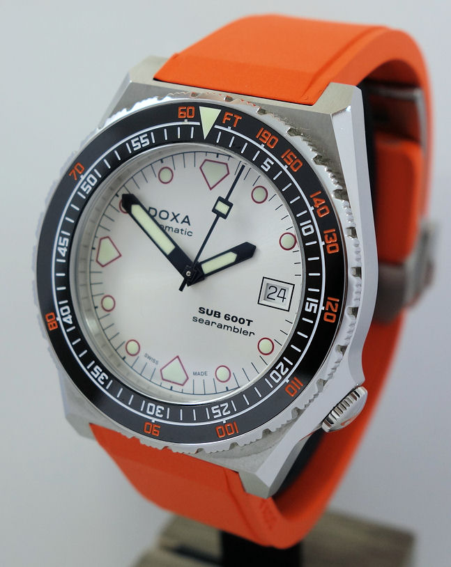 DSC00750 DOXA SUB600T Searambler Silver-dial 40mm 861.10.021.20
