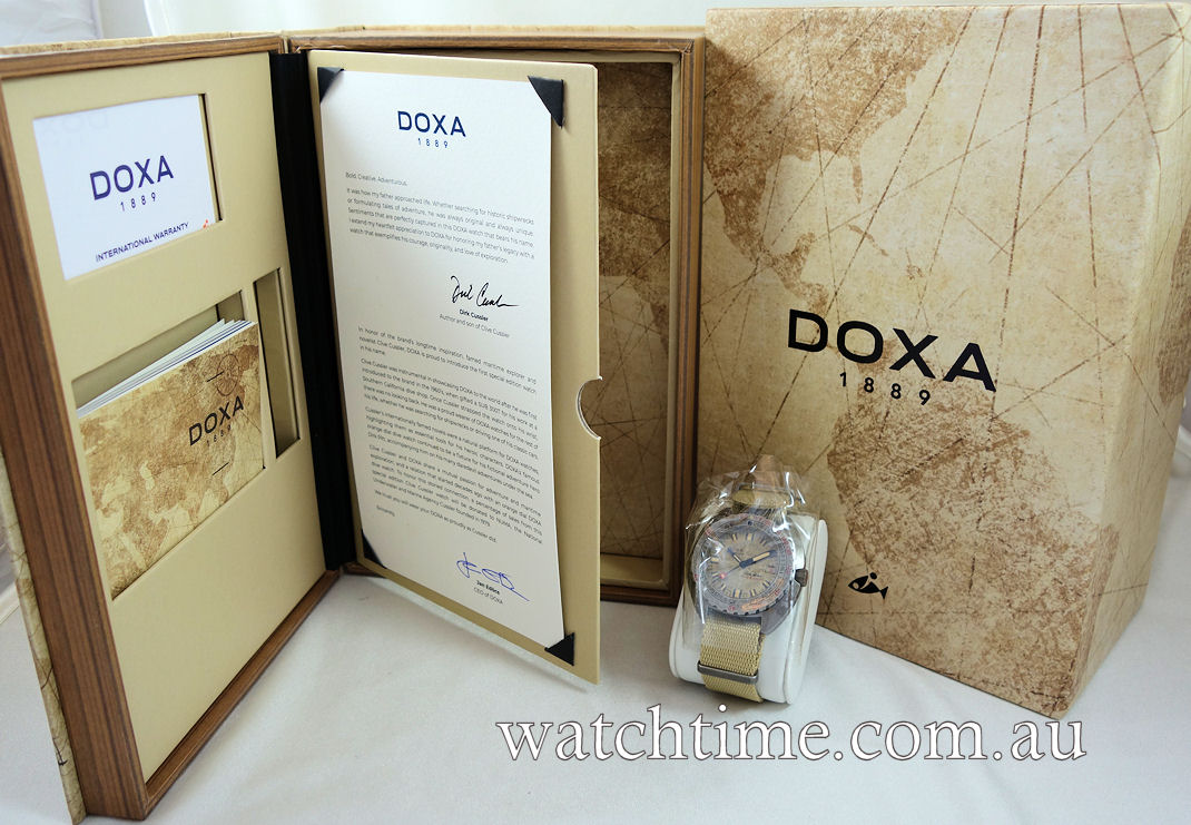 DSC00786 DOXA Sub 300T Clive Cussler Automatic 42mm 840.80.031.15