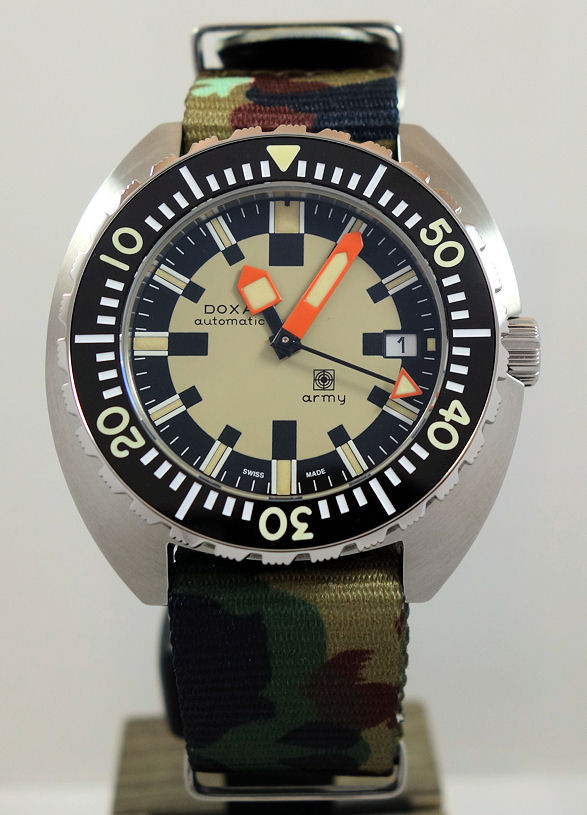 DSC01079 DOXA Army Steel Camo 785.10.031.20 Box & Card 2022
