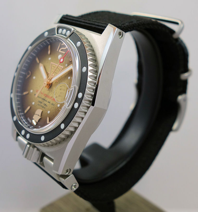 DSC01250 ZRC Grand Fonds 300m SOUTH ADVENTURE Tropic dial Ltd. Edn.