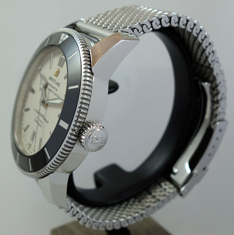 DSC01590 Breitling SUPEROCEAN HÉRITAGE II 46mm Steel bracelet, Silver dial AB202012/G828